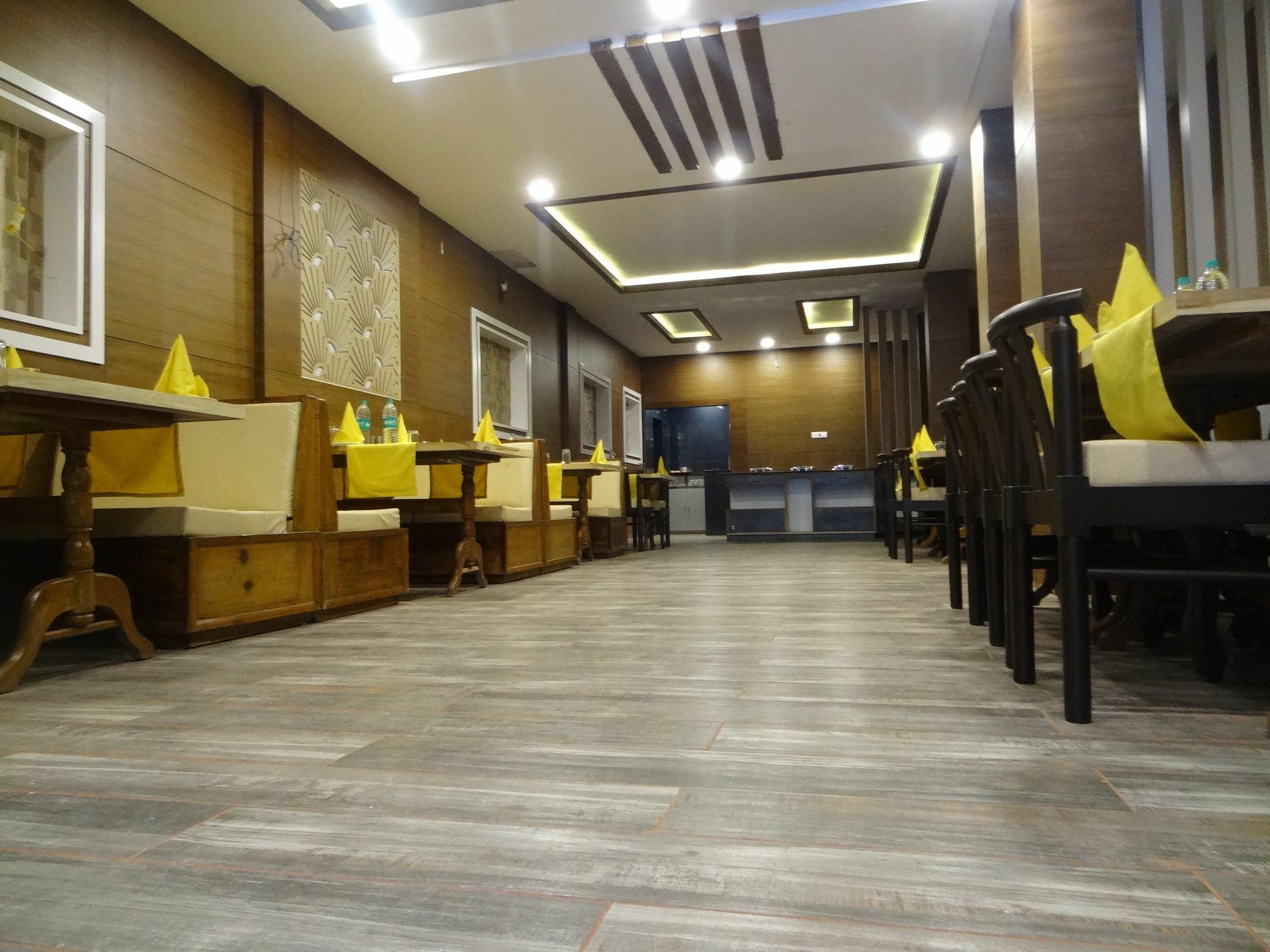 Kamakshi Residency By Royal Collection Hotel & Resorts Tapovan Exterior foto
